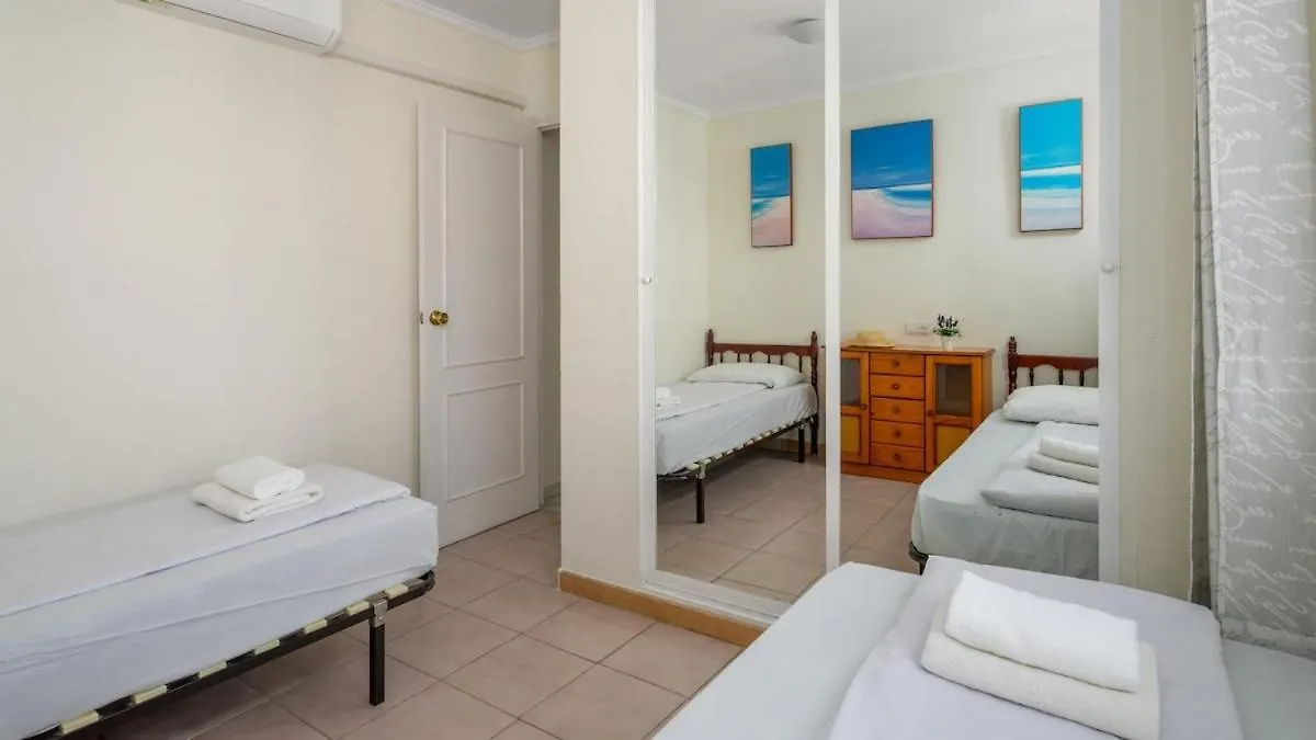 Cozy Seaview Getaway Apartment Fuengirola Spain
